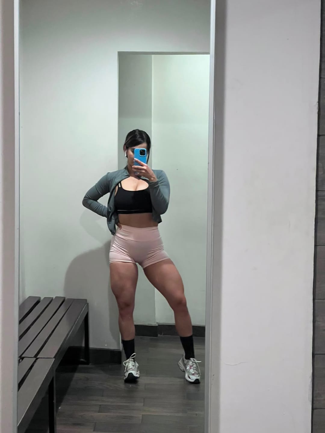 Customer photo review of W1156 - Kove Seamless Shorts