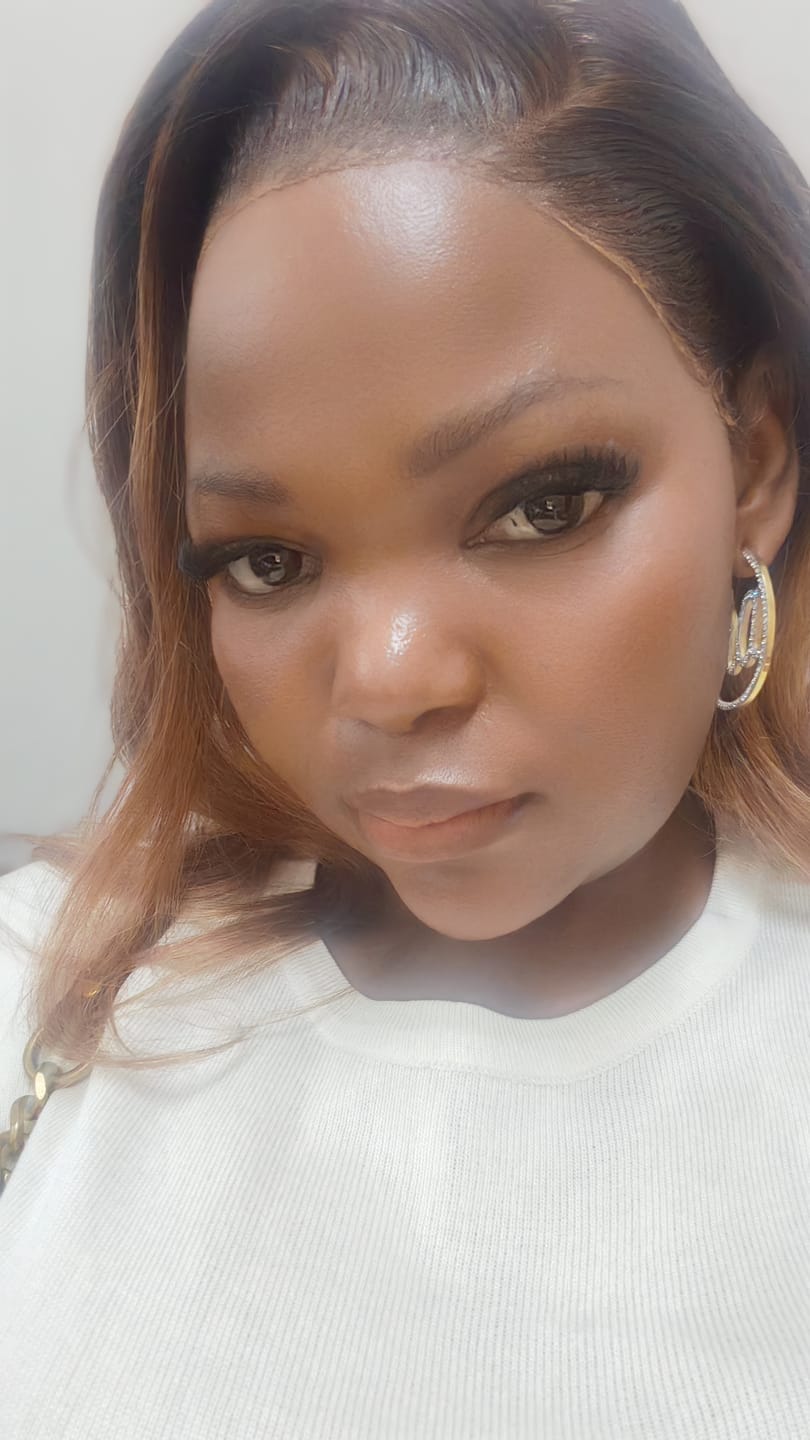Customer photo review of Gold Luxe Logo Hoops
