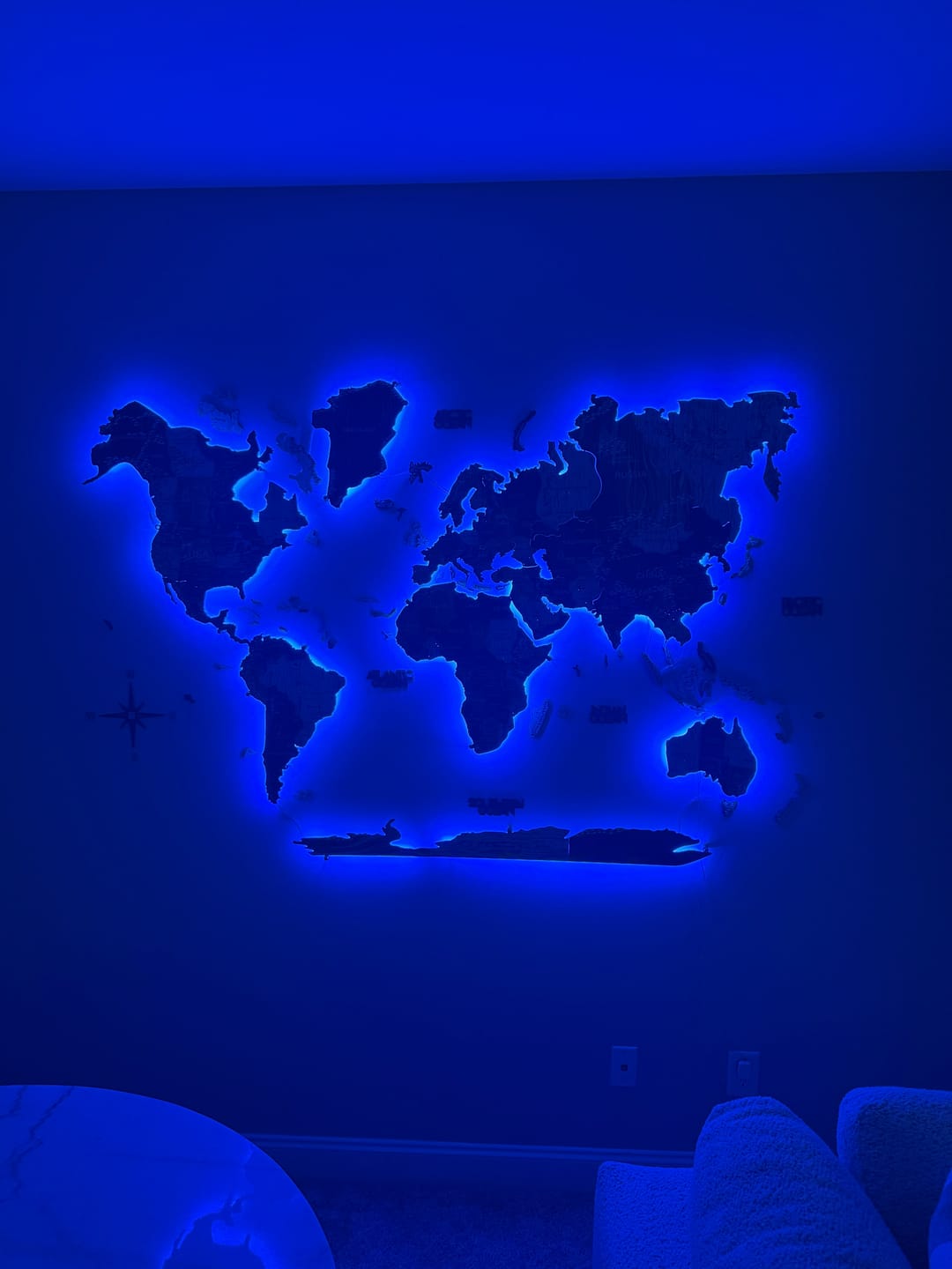 Customer photo review of 3D-LED / Luminous Holz-Weltkarte 3.0 – Mystery