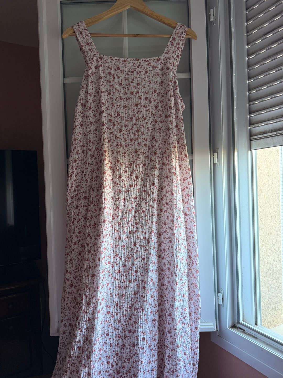 Customer photo review of Robe Sybille — Double gaze fleurettes grenat