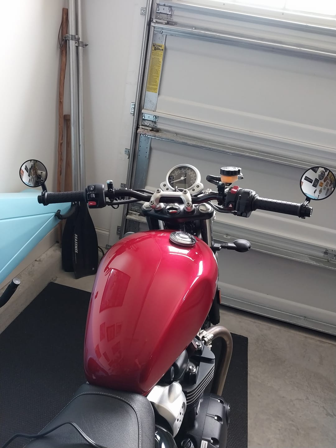 Customer photo review of Triumph Bar End Finishers & Mirror Kits - 7/8” Handlebar Triumph Models