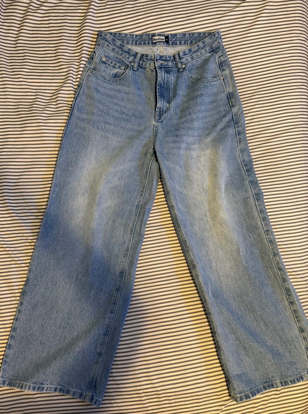 Customer photo review of Light Blue Denim V2