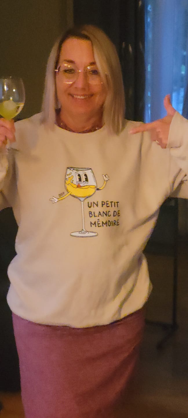 Customer photo review of Sweatshirt Blanc De Mémoire
