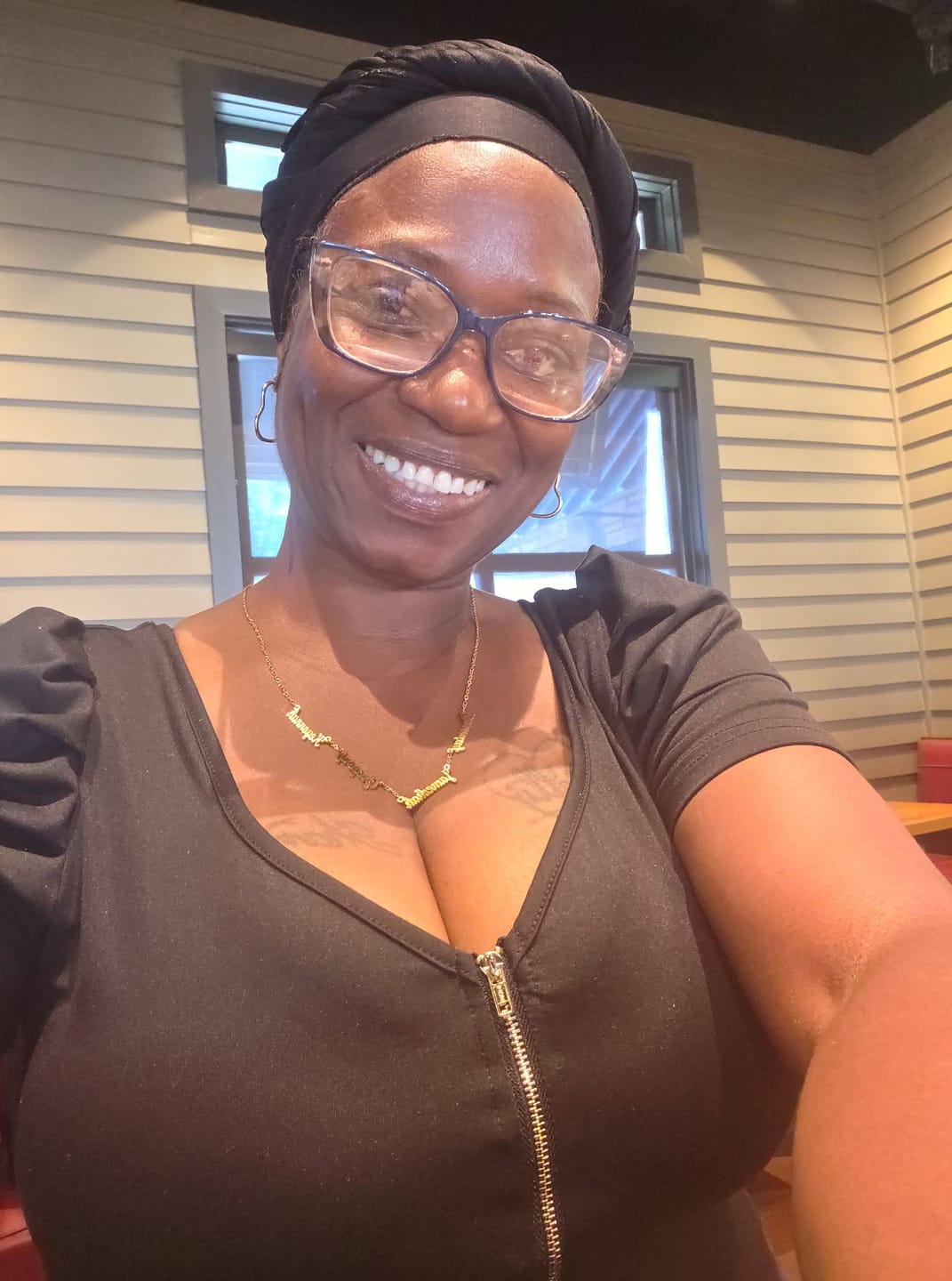 Customer photo review of The Custom Signature Name Necklace