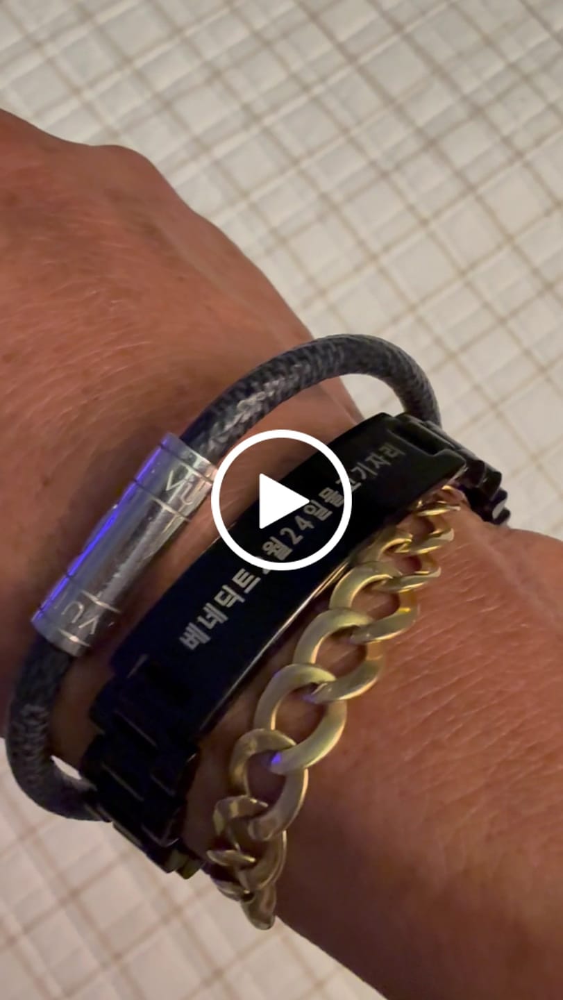 Customer video review of Bracelet Coréen Personnalisé Homme