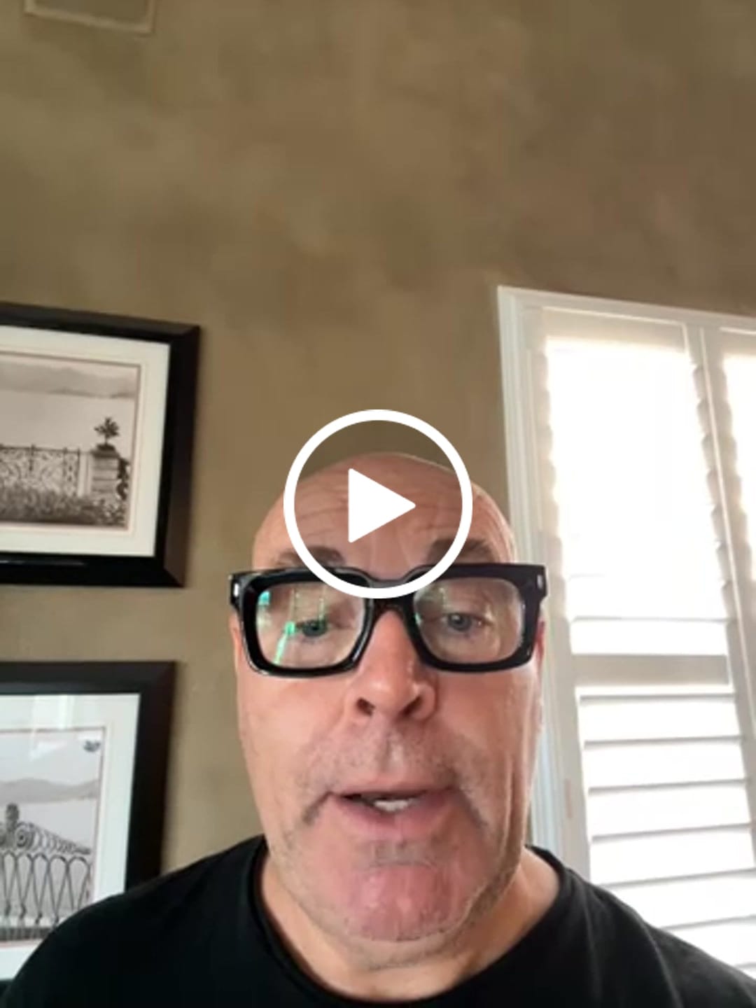 Customer video review of Dashiell O