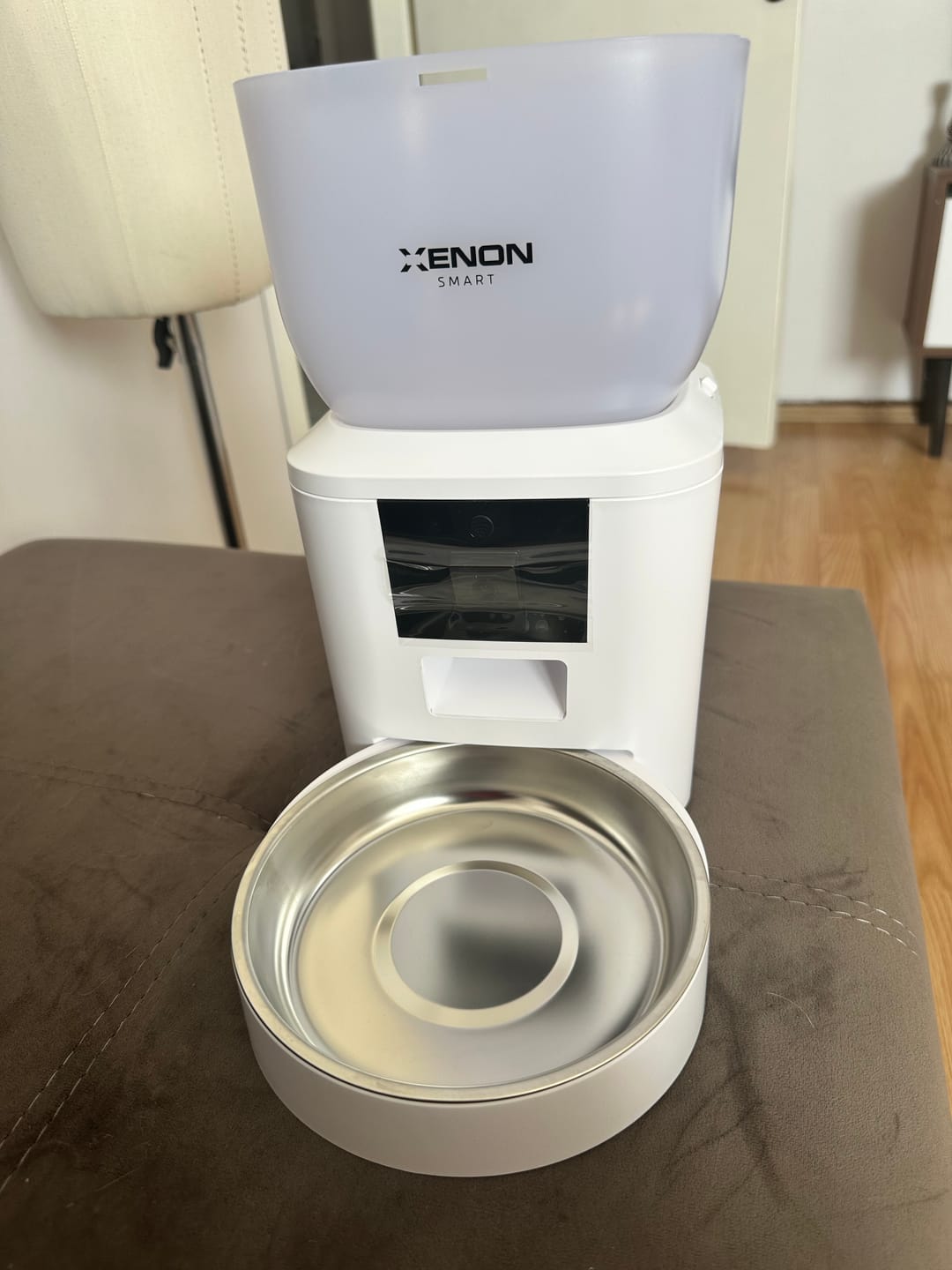 Customer photo review of Otomatik Mama Kabı (Kameralı) | Çelik Çift Kaseli, 4L, 1080P, 2MP, Sesli, Akıllı Mama Kabı