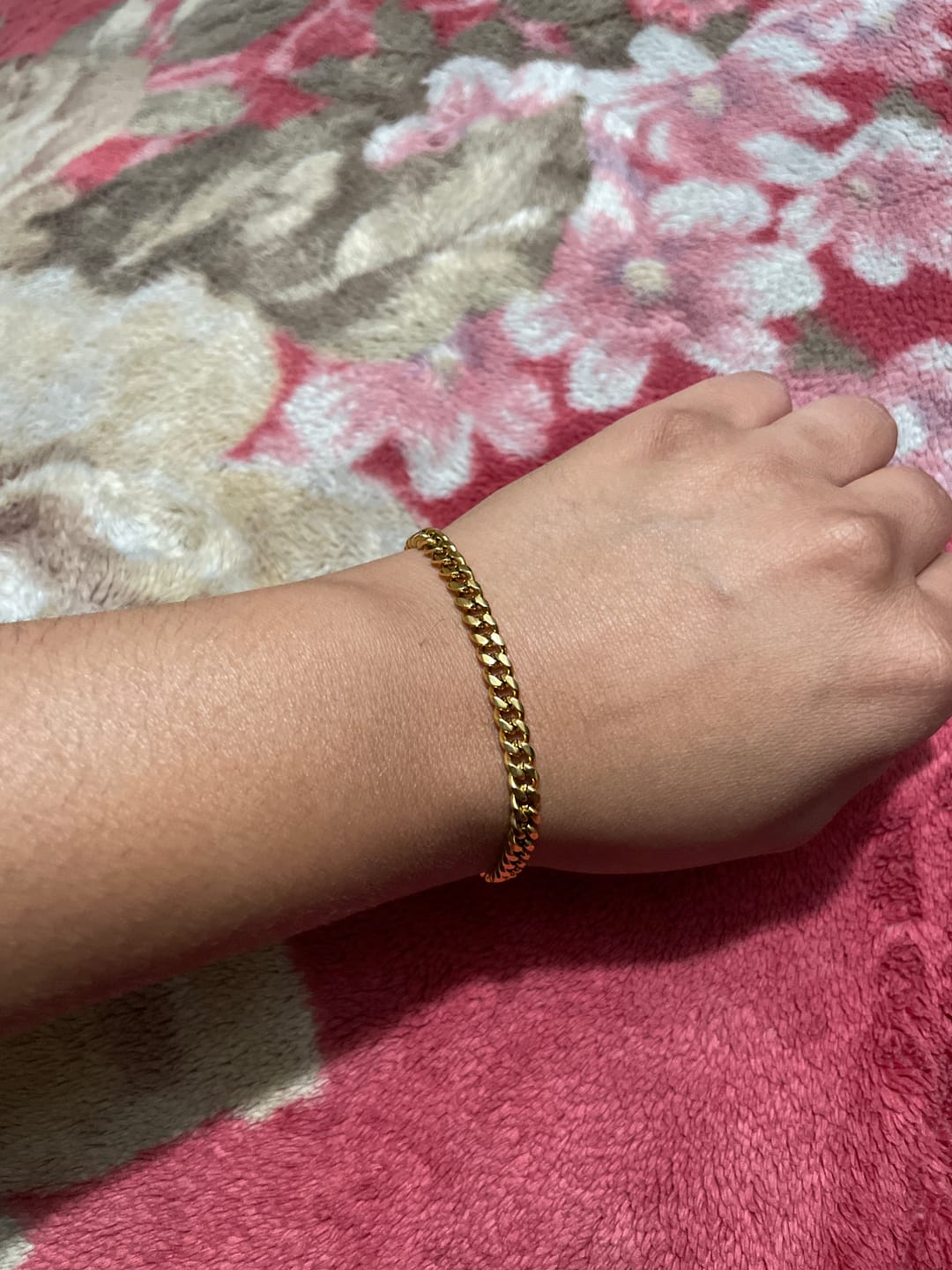 Customer photo review of Cuban Link Bracelet - 5mm