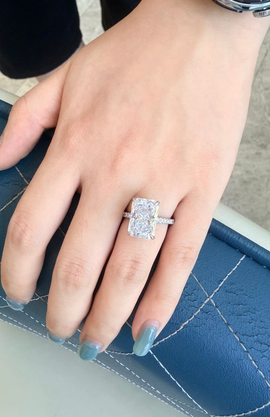 Customer photo review of S925 2.0Ct~7.0Ct Elegant Radiant Cut Engagement Ring In Sterling Silver Everyday Wearable Ring For Women