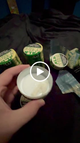 Customer video review of Mountain Wintergreen Nicotine Pouches