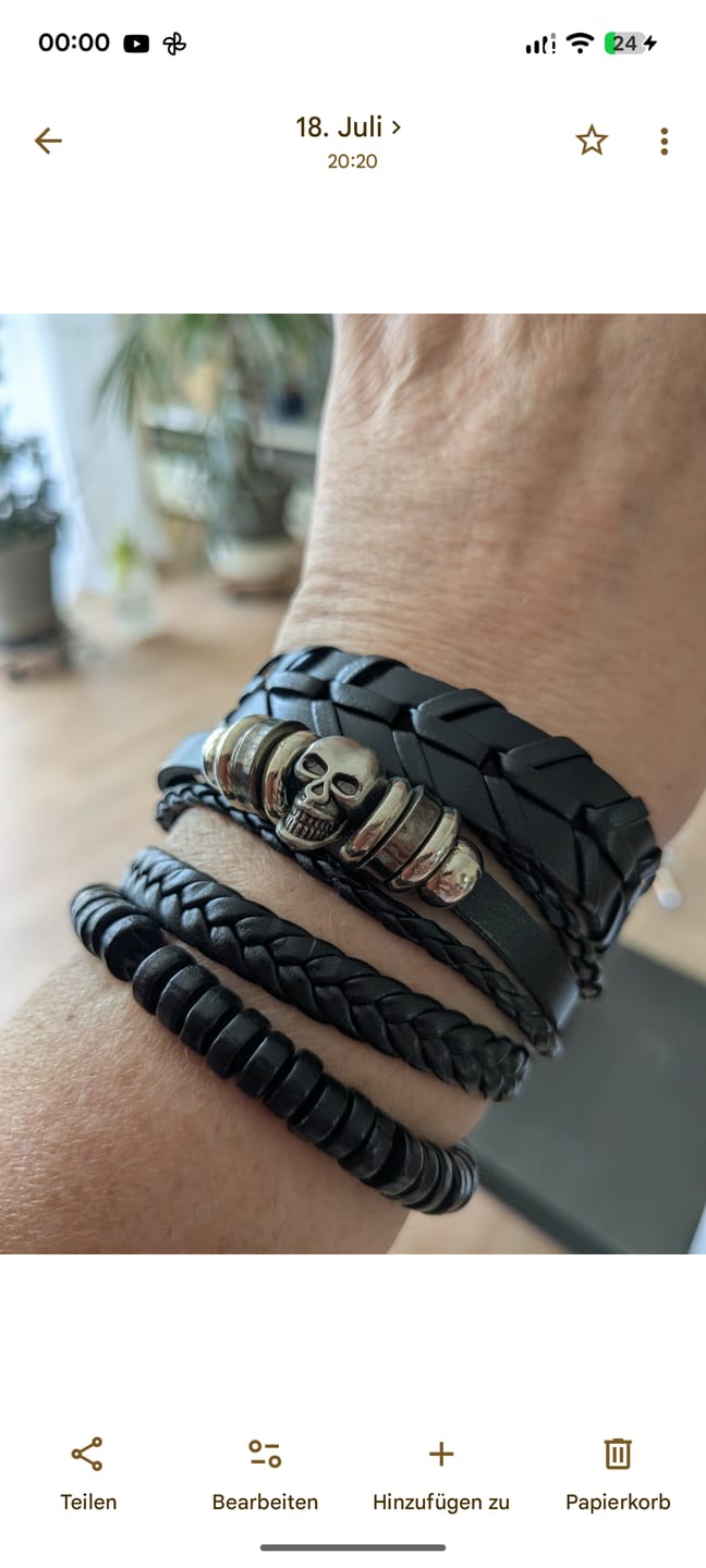 Customer photo review of Bracelet Alecto