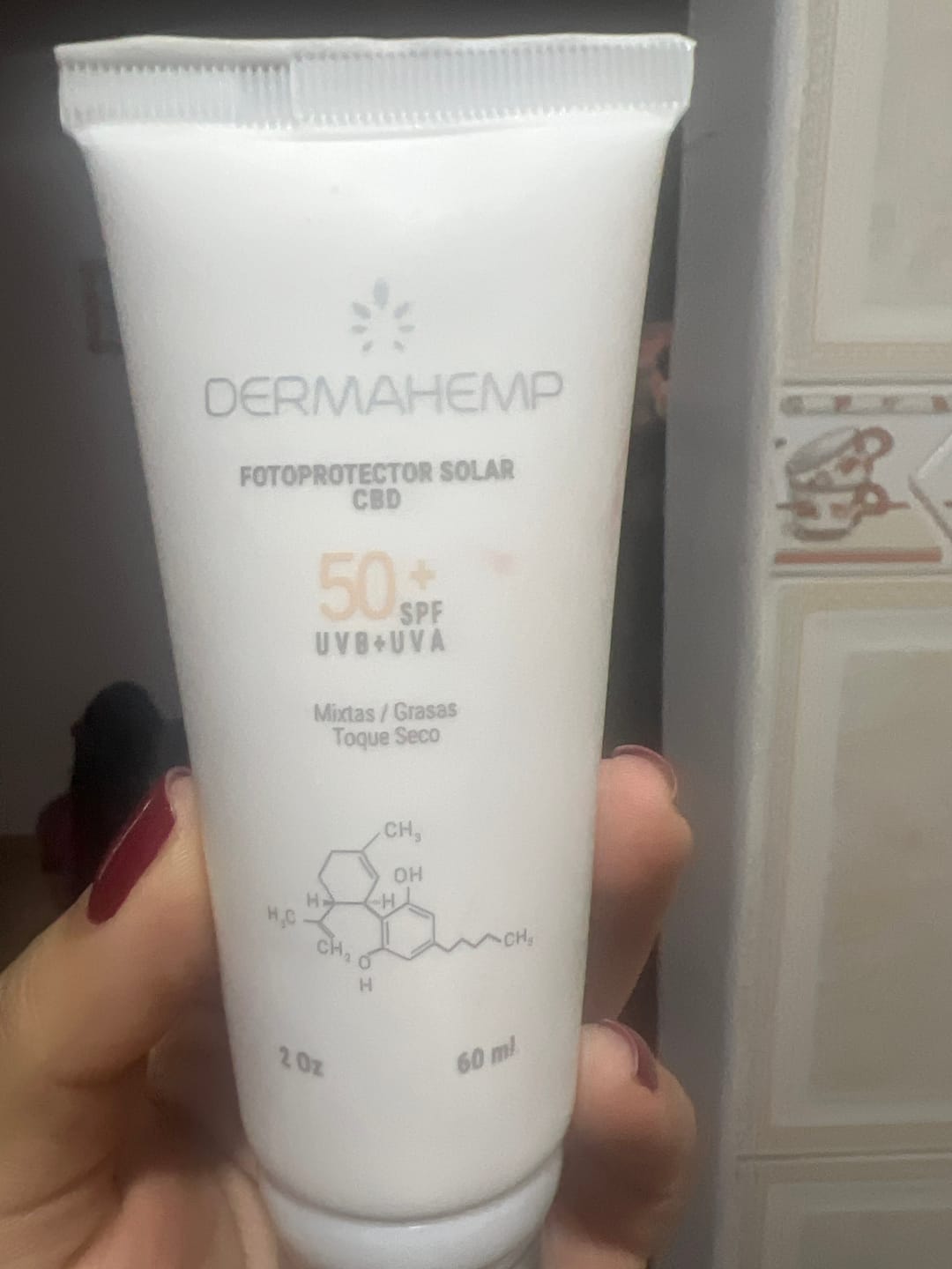 Customer photo review of Fotoprotector Solar SPF 50+ | Protección Mineral de Amplio Espectro