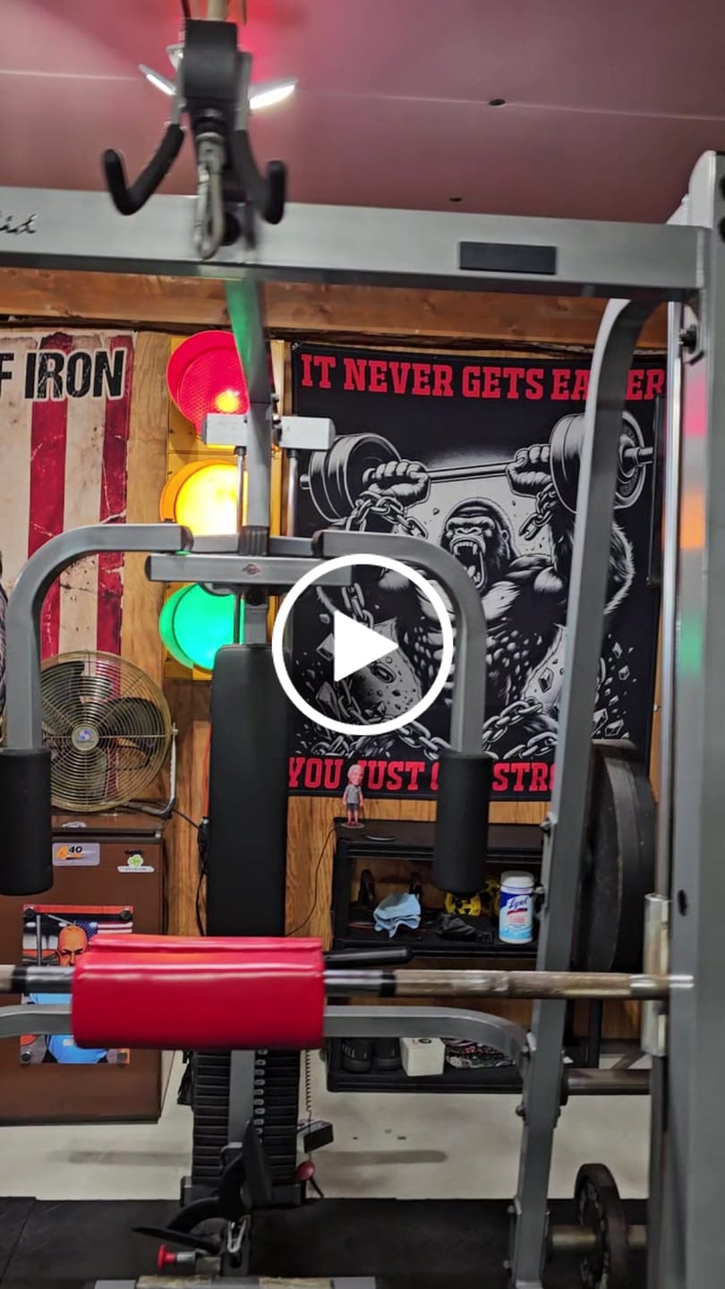 Customer video review of Gorilla Gym Flag - Unleash The Beast 11384