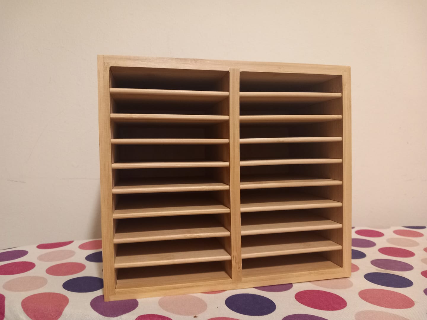 Customer photo review of Ohuhu Bamboo Marker Organizer