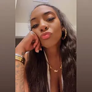 Customer photo review of The Custom Signature Name Necklace