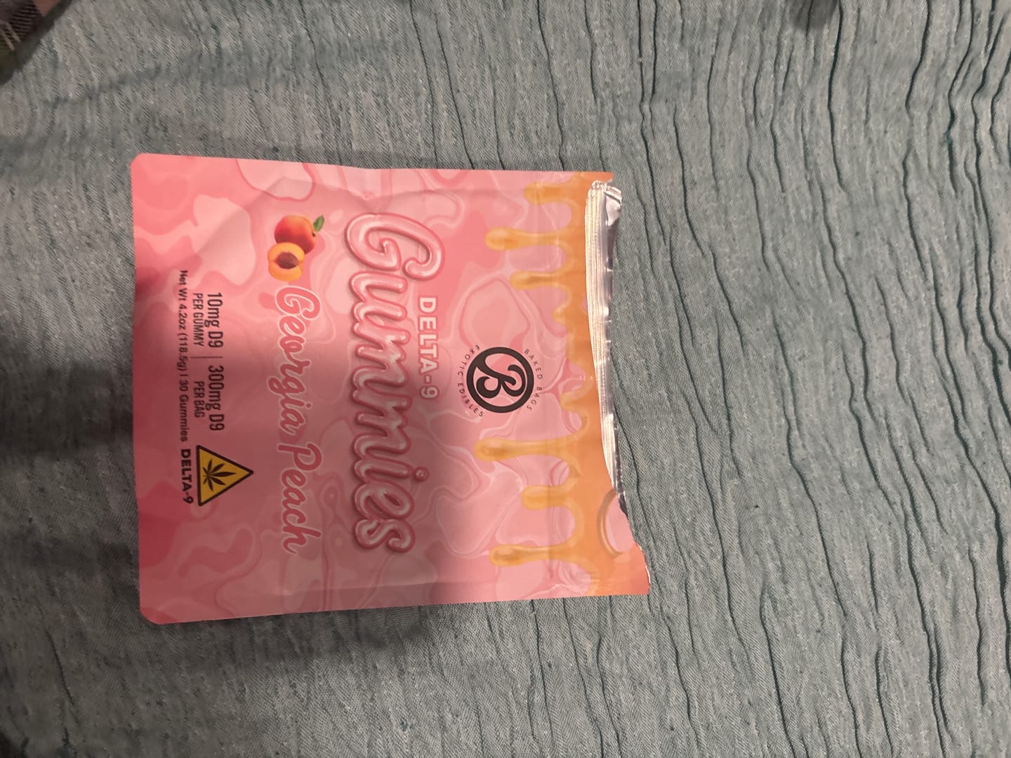 Customer photo review of GUMMIES - GEORGIA PEACH