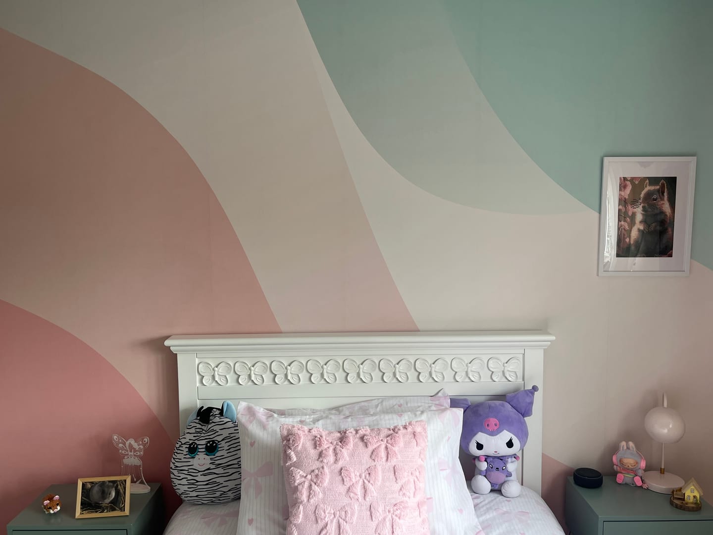 Customer photo review of Olivia - Pink and Blue Pastel 3D Wallpaper Mural