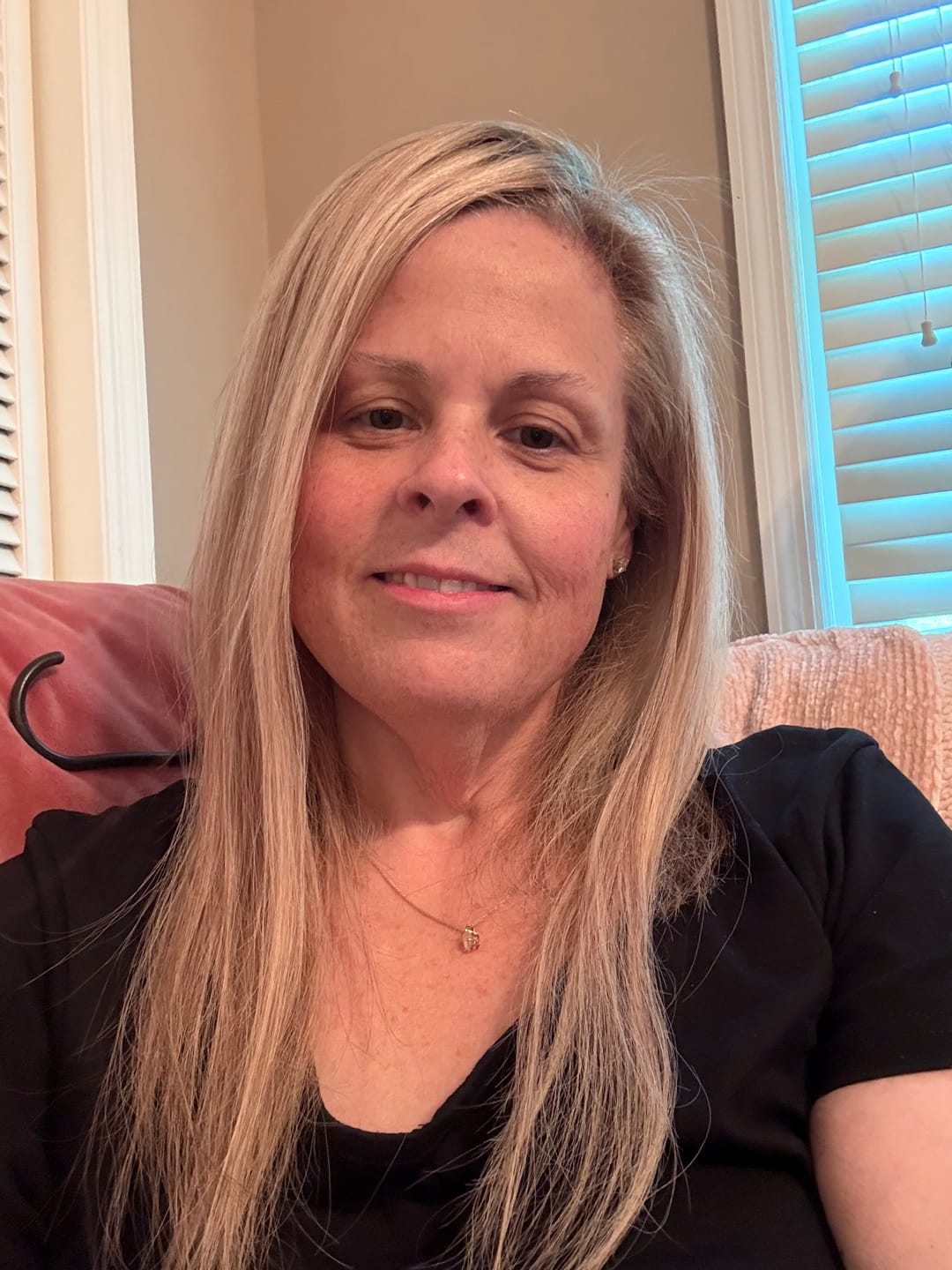 Customer photo review of Elsie Full Volume Topper