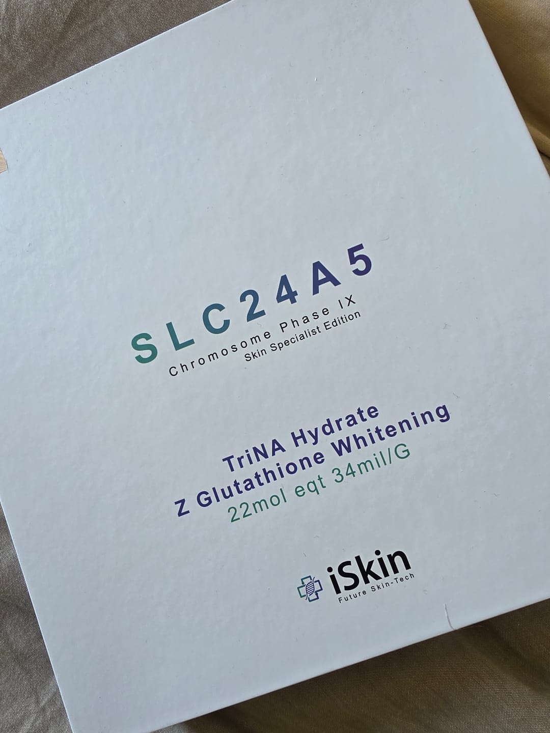 Customer photo review of SLC24A5 Chromosome Phase IX Skin Specialist Edition