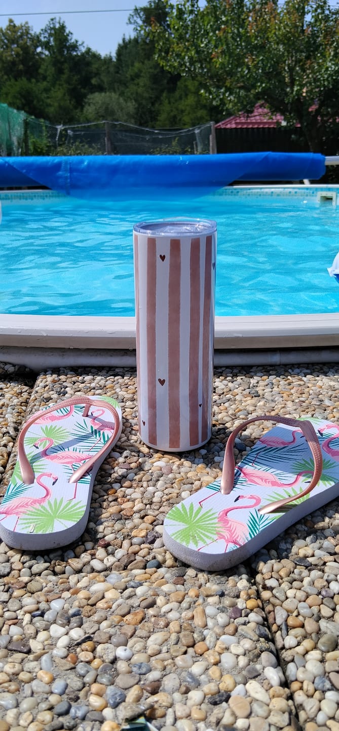 Customer photo review of Termo kelímek - Minimalistic hearts