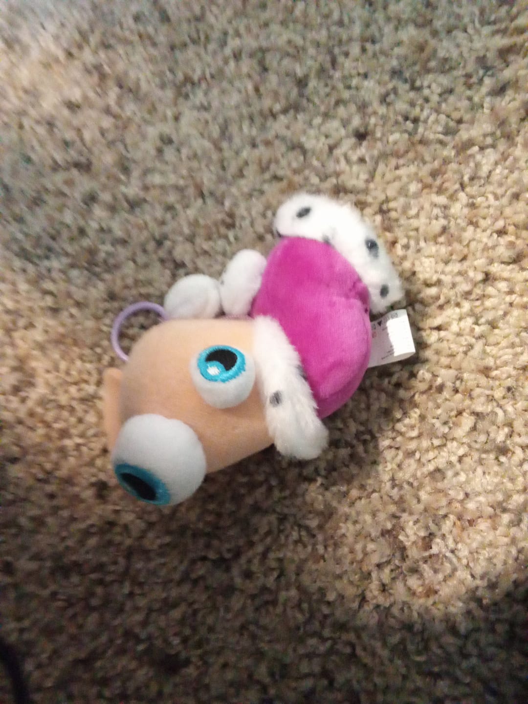 Customer photo review of Kinger Keychain Plush