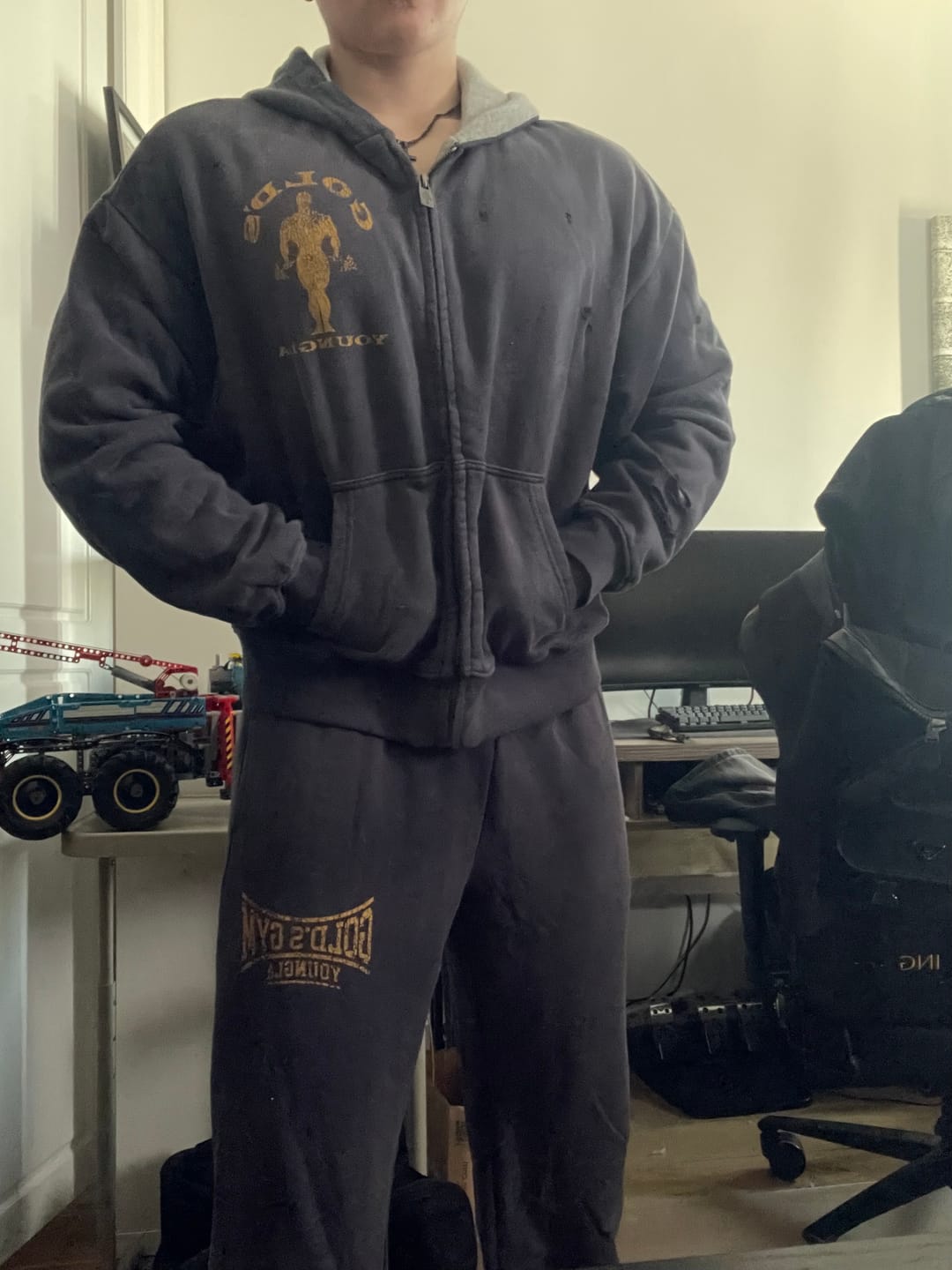 Customer photo review of 5226 - Gold's Iron Legacy Layered Zip-Ups