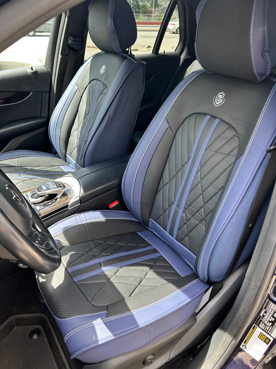 Customer photo review of Black & Navy Car Seat Covers
