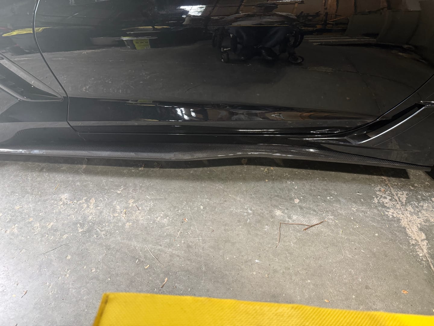 Customer photo review of Corvette C7 | Z06 / Z07 OEM Style Side Skirt Set Rocker Panels