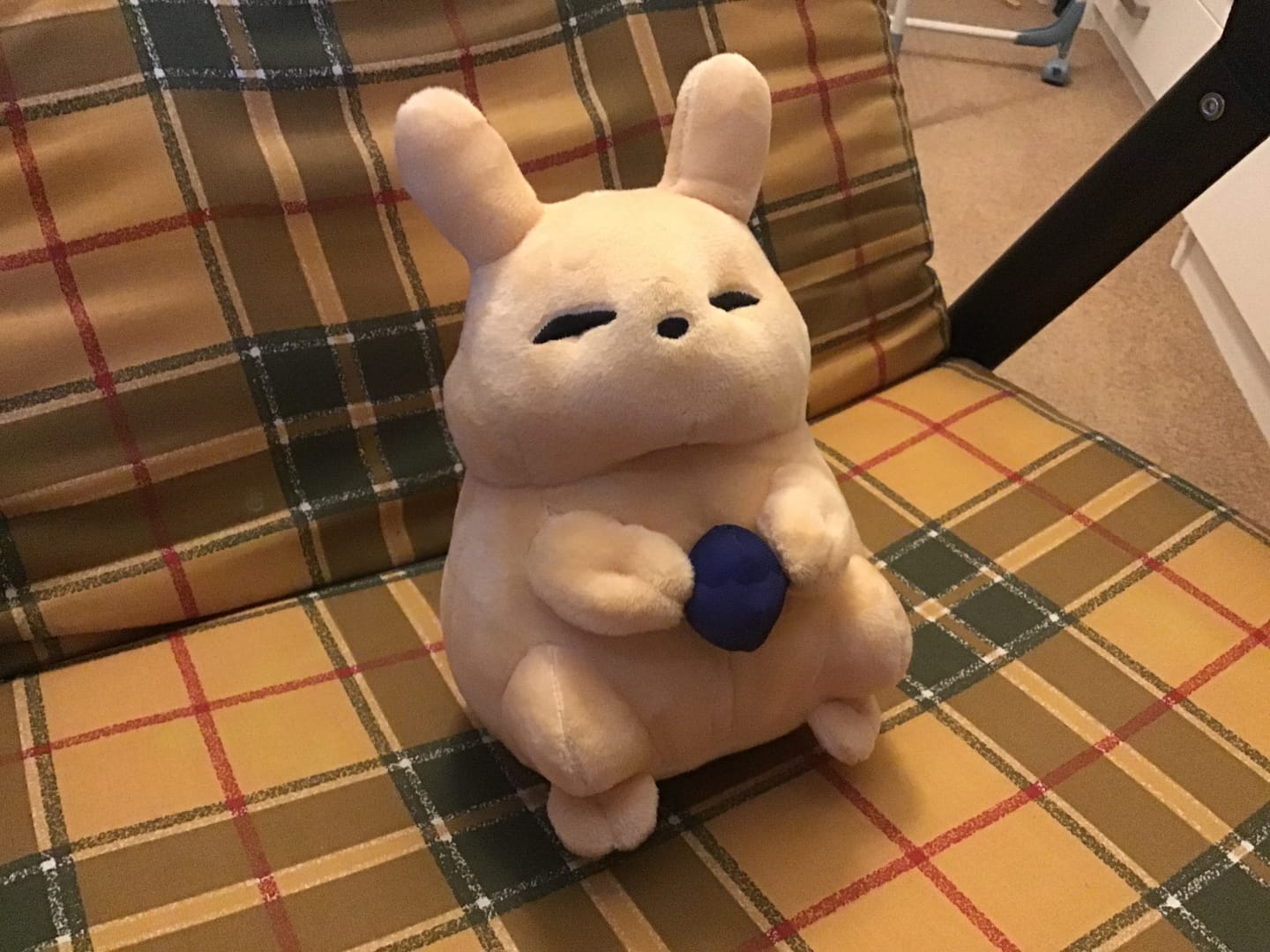 Customer photo review of Rain World - Gourmand Slugpup Plush