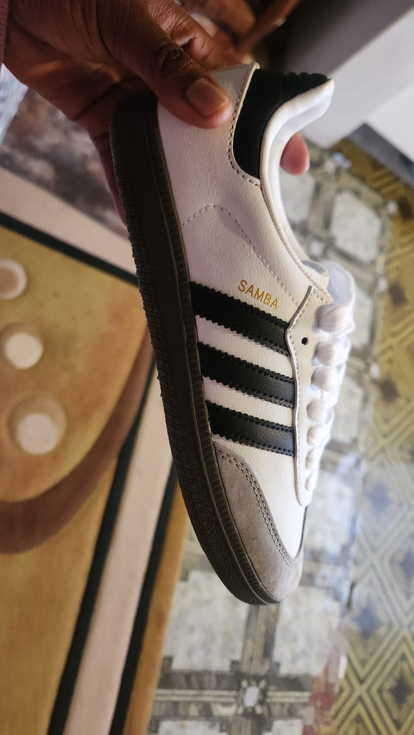 Customer photo review of Samba OG White