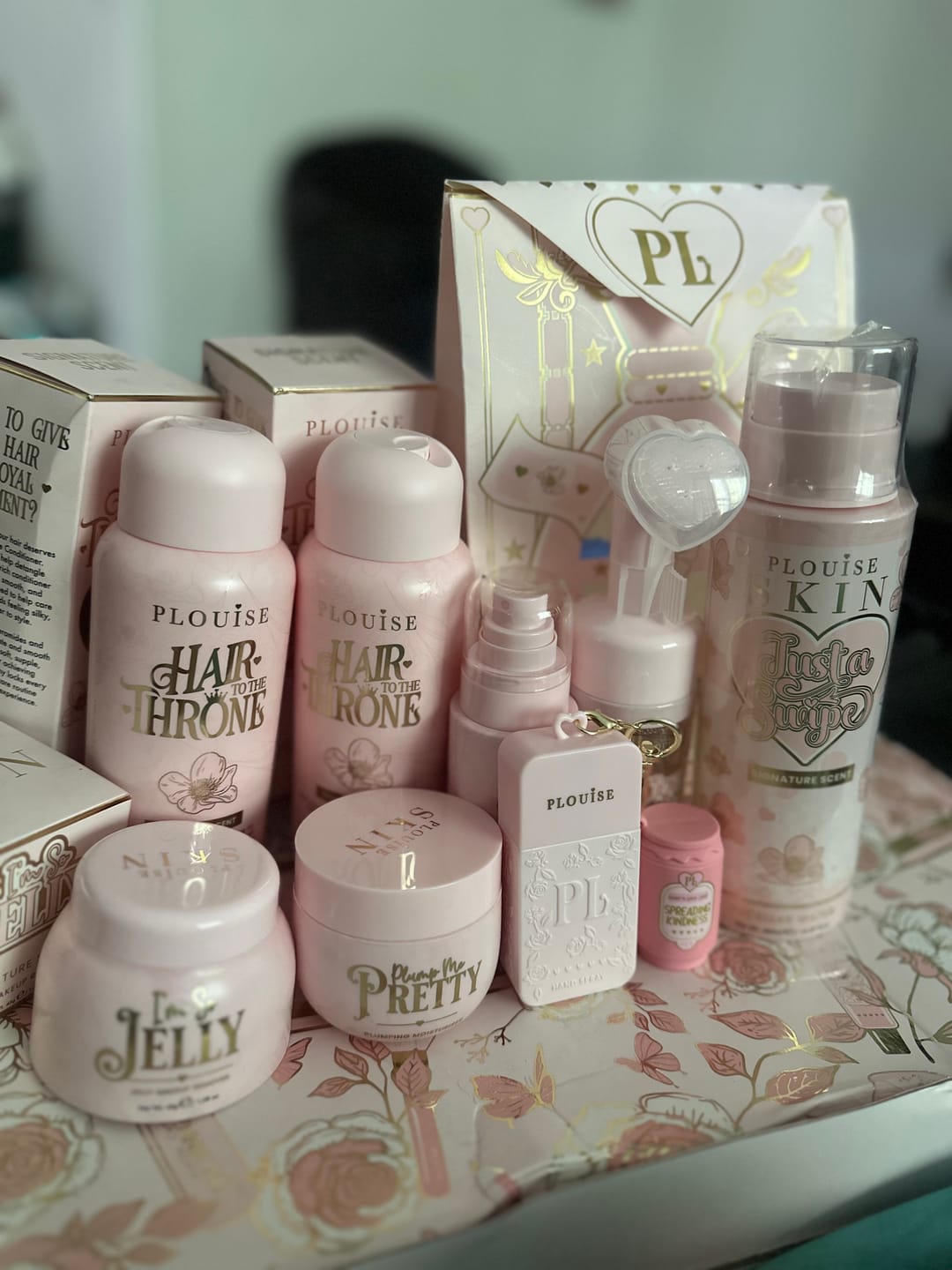 Customer photo review of Signature Scent Full Collection
