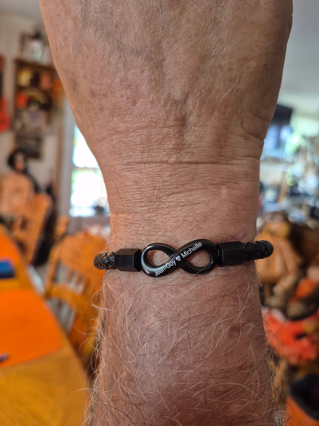 Customer photo review of Bracelet Personnalisé « À Mon Mari »