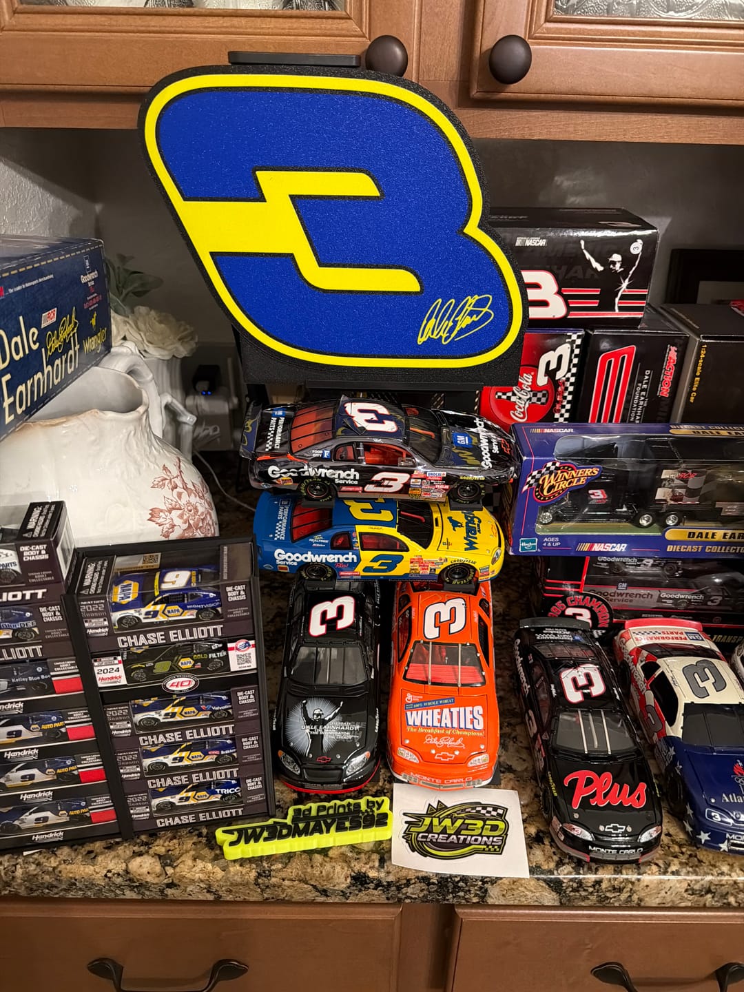 Customer photo review of 1/24 Diecast Stands