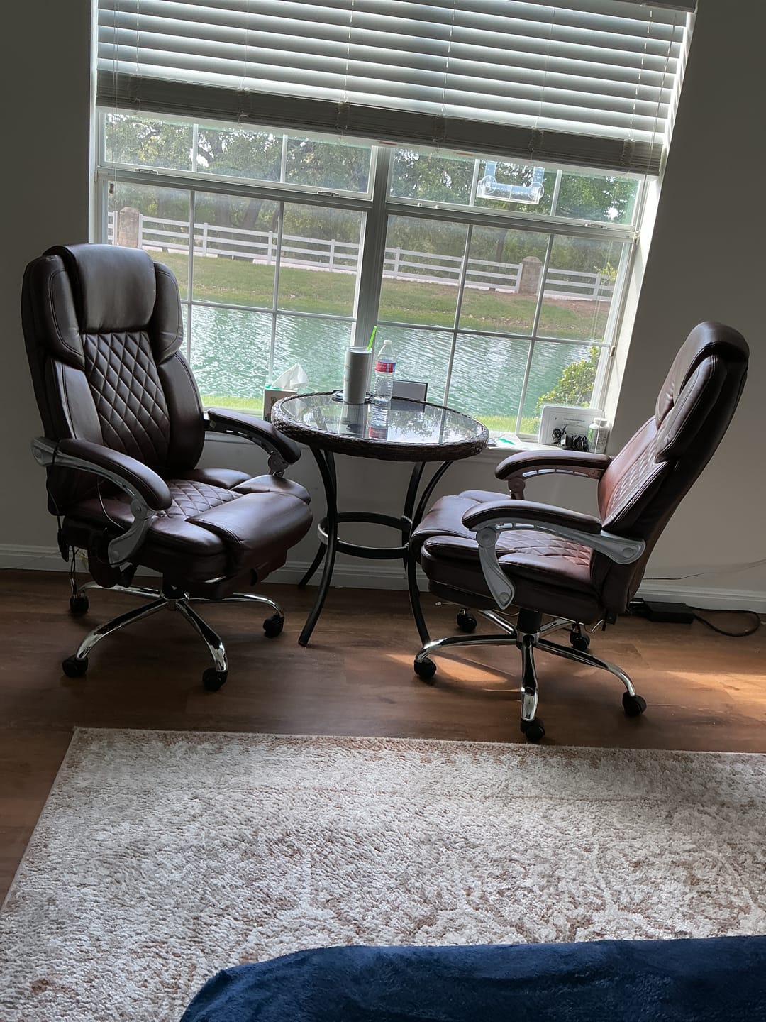 Customer photo review of Homrest Office Massage Chair Heated, Big and Tall Executive Office Chair with Leg Rest, Brown