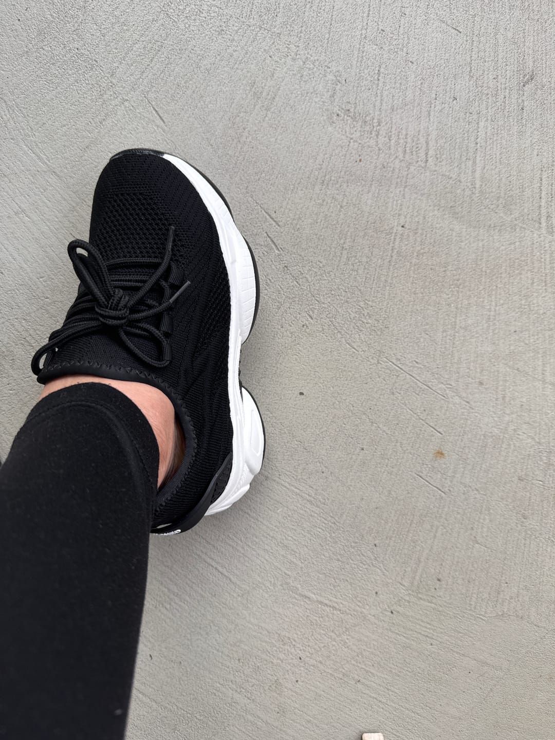 Customer photo review of ELEVATESHOES SPORTY