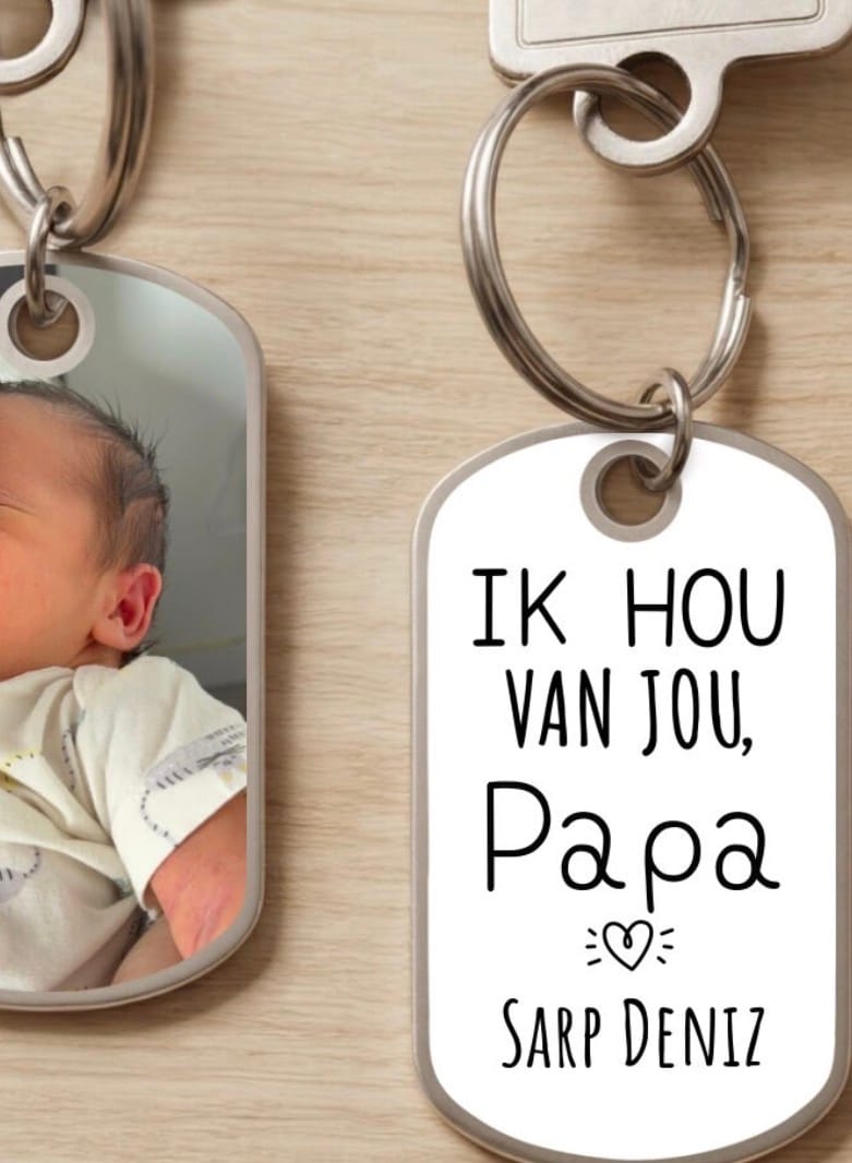 Customer photo review of Ik hou van jou (met foto-upload) - Gepersonaliseerde metalen sleutelhanger