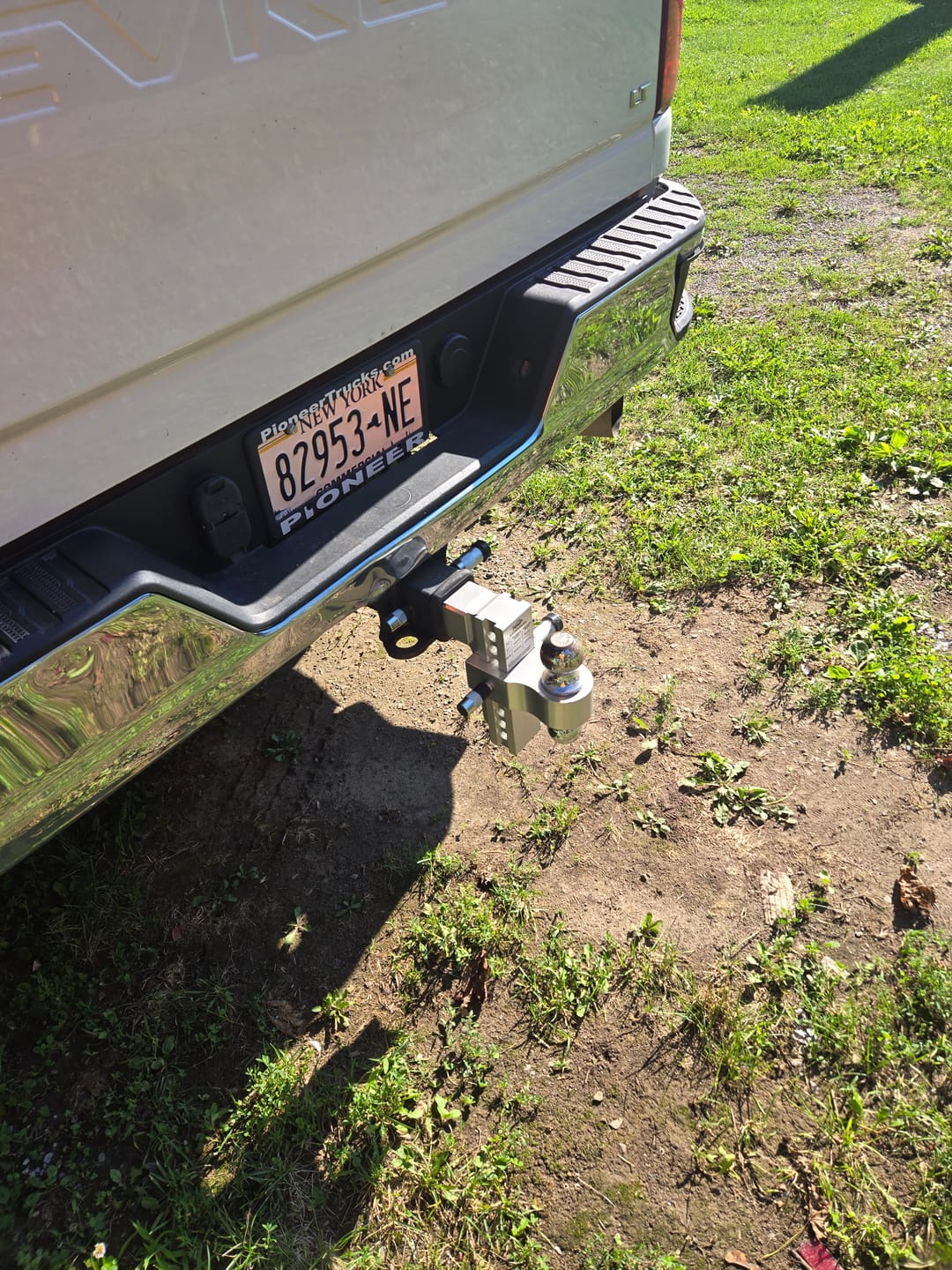 Customer photo review of BullBoulder Drop Hitch
