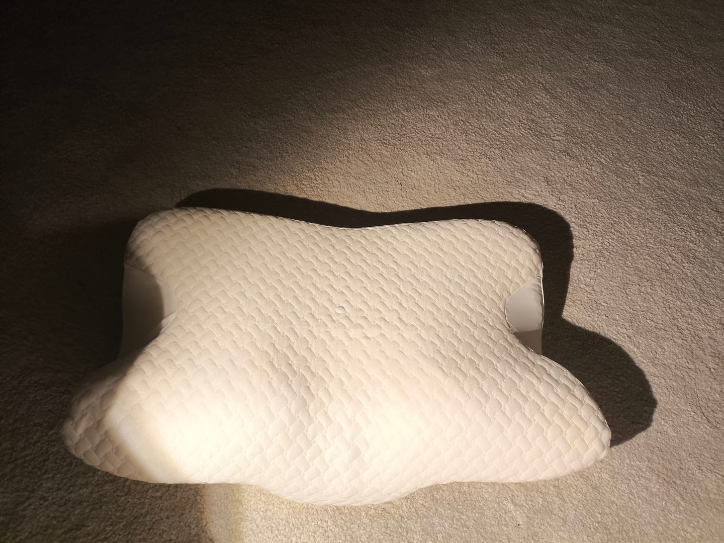 Customer photo review of Ergonomisches Nackenkissen
