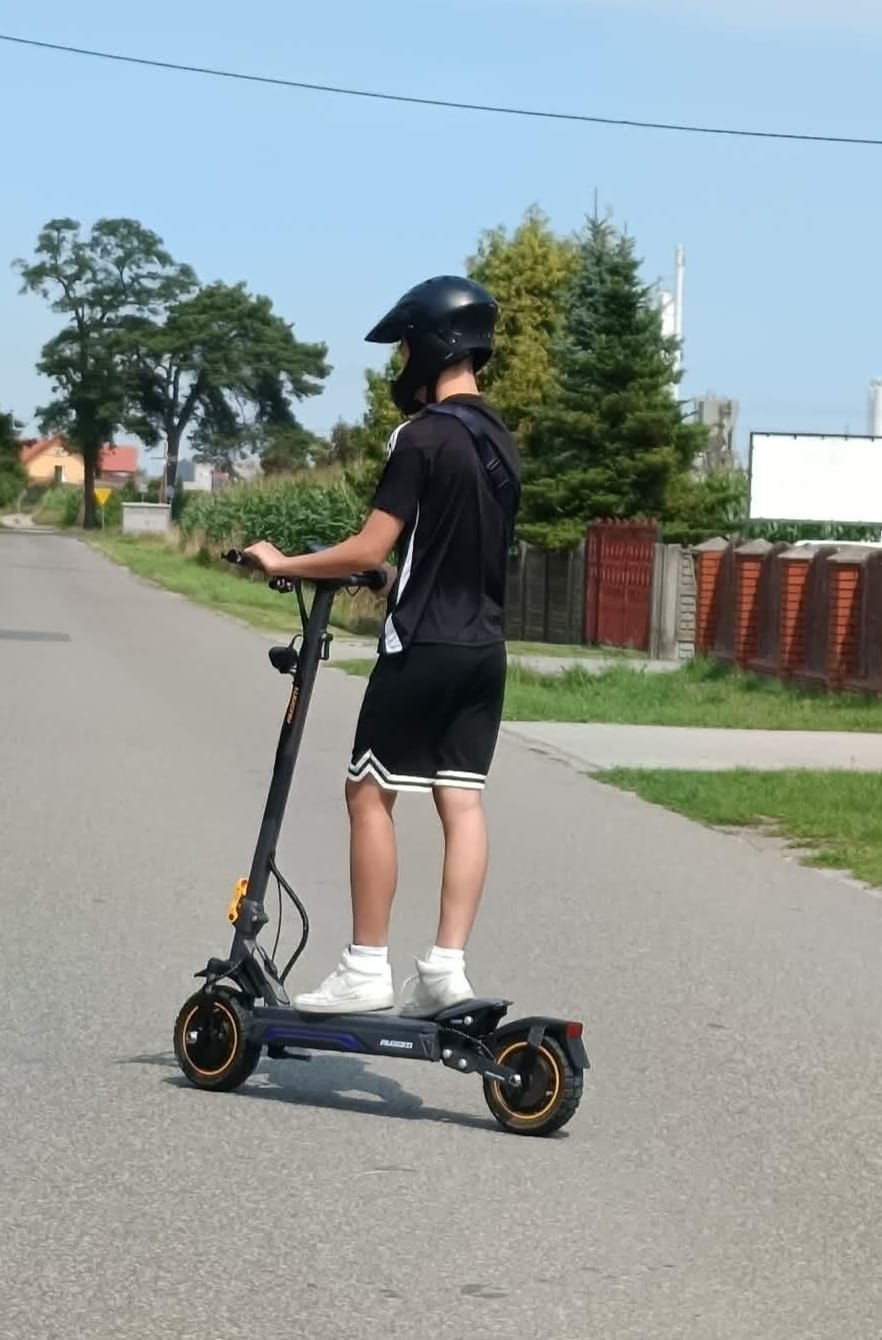 Customer photo review of Ausom K20 Pro Dual Motor (Laluz 2 Pro Dual) Hulajnoga elektryczna