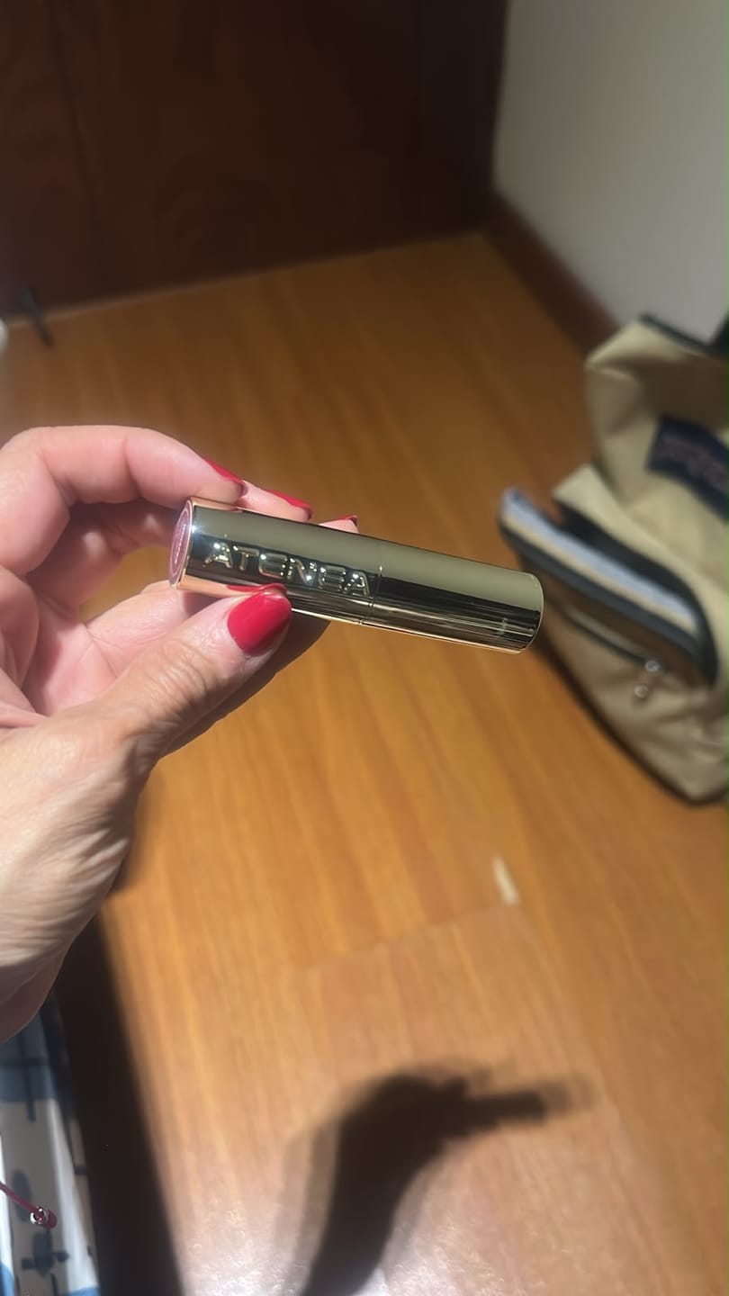 Customer photo review of Lipstick balm 1st Scene