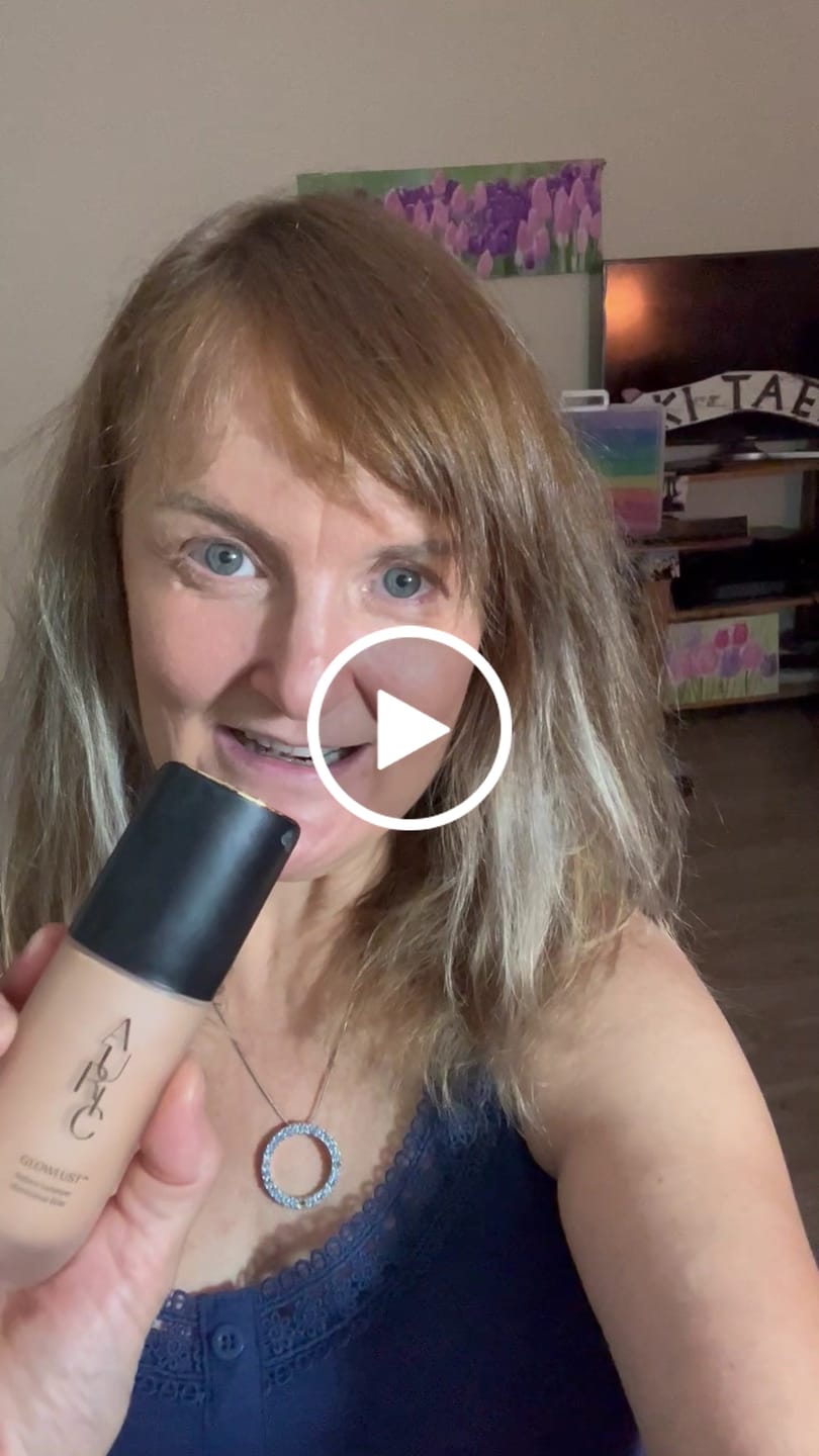 Customer video review of Glow Lust™ Radiant Luminizer