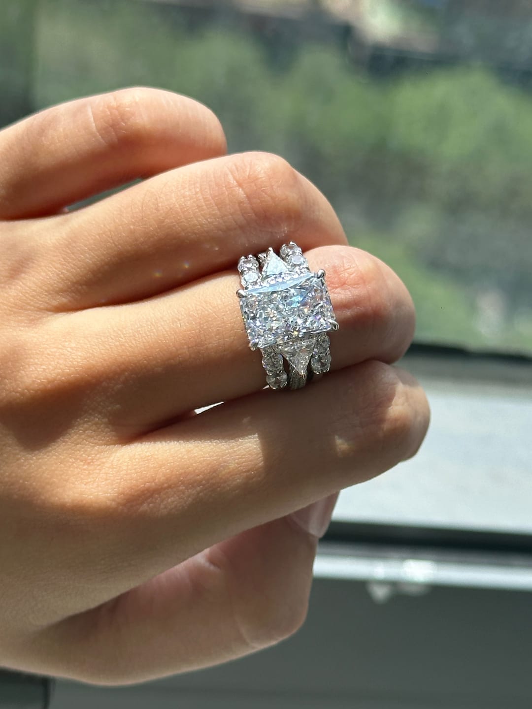 Customer photo review of S925 3PC 5.0Ct Radiant Cut Wedding Ring Set White Gold Side Stone Engagement Rings With 2PC Pavé Wedding Band