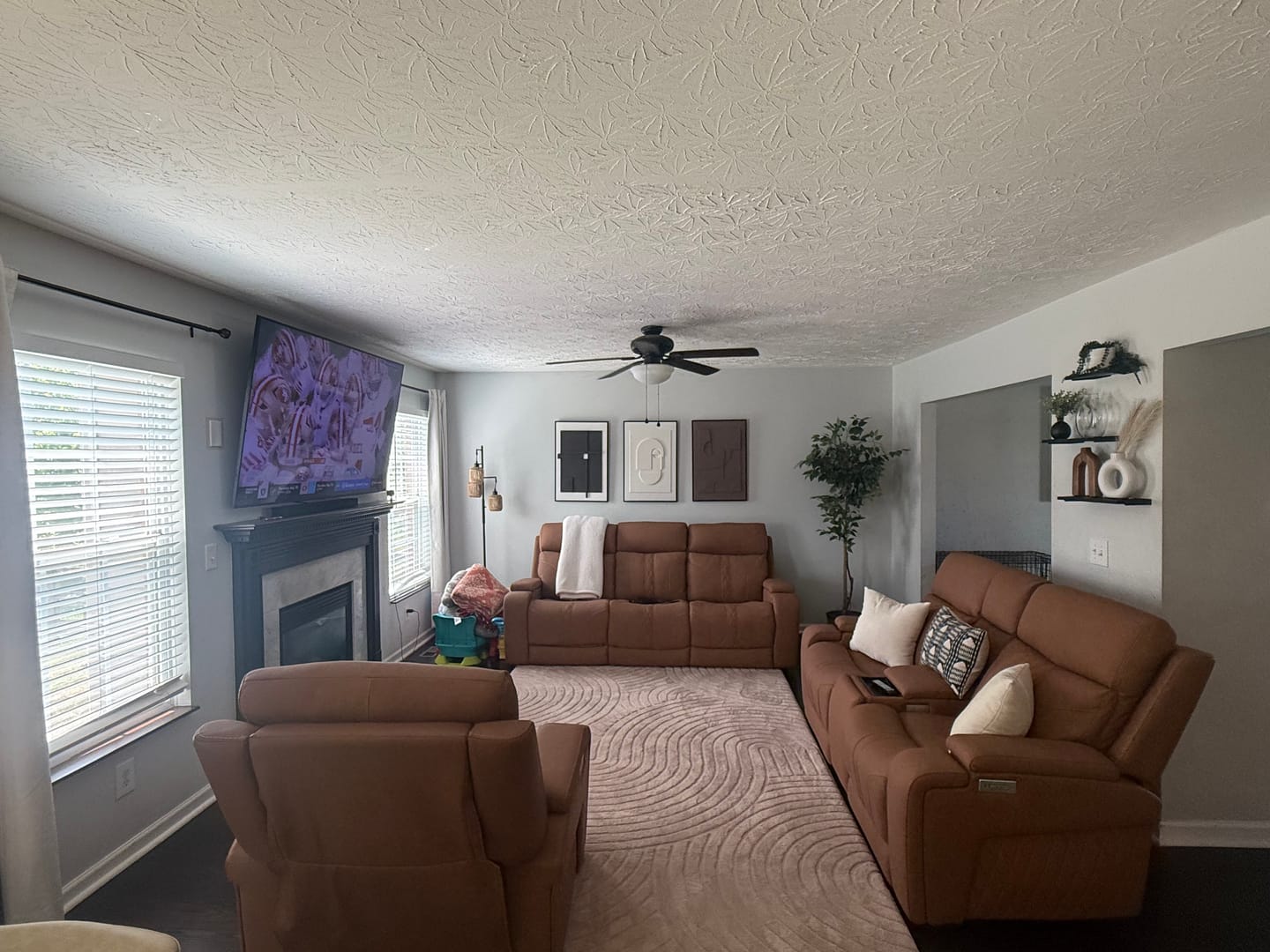 Customer photo review of Designer Relax Mat - 1.4" Thick Foam Base