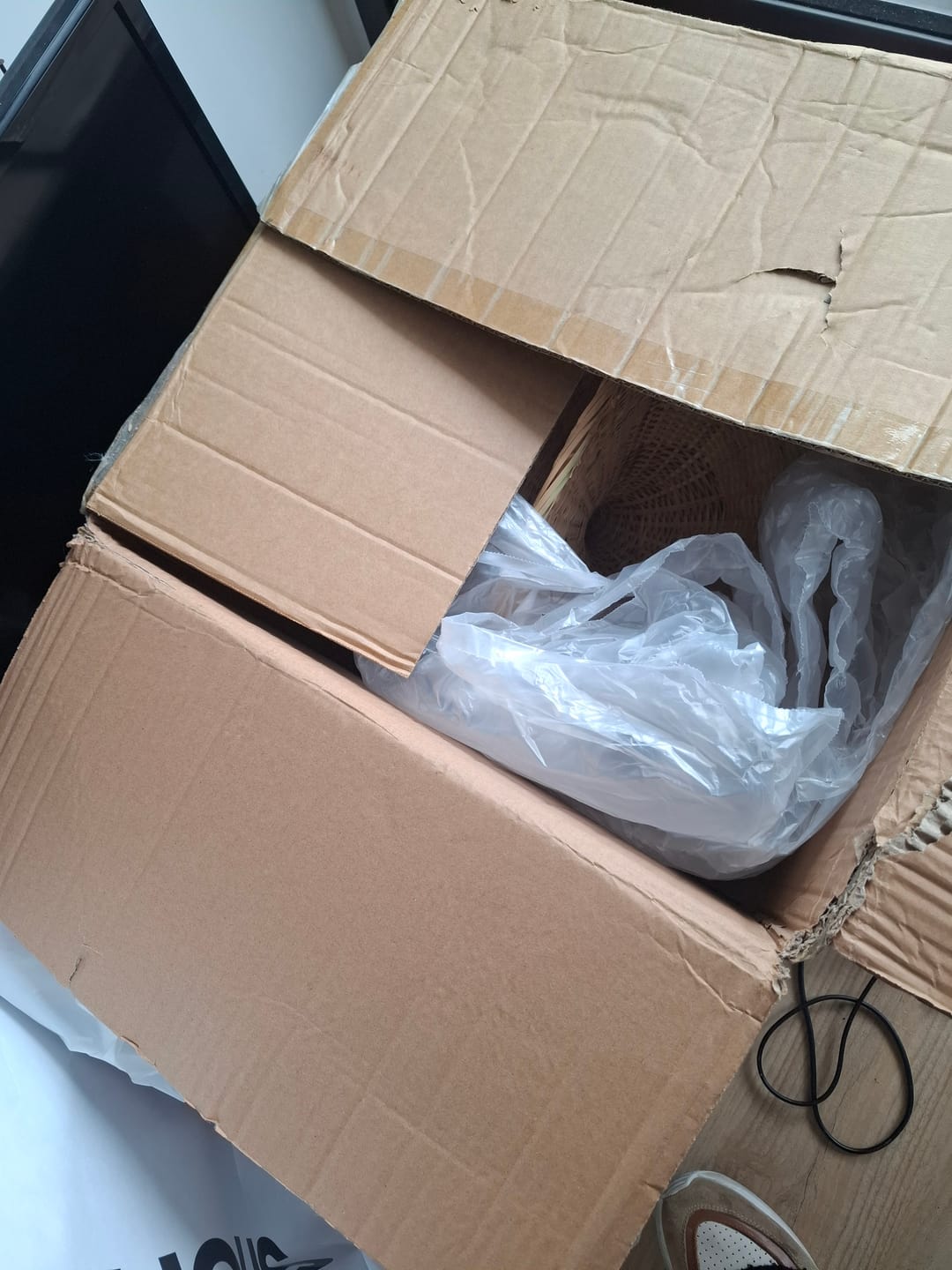 Customer photo review of Lampara De Techo Colgante Fibra Natural Beige Diseño Innolux Beige
