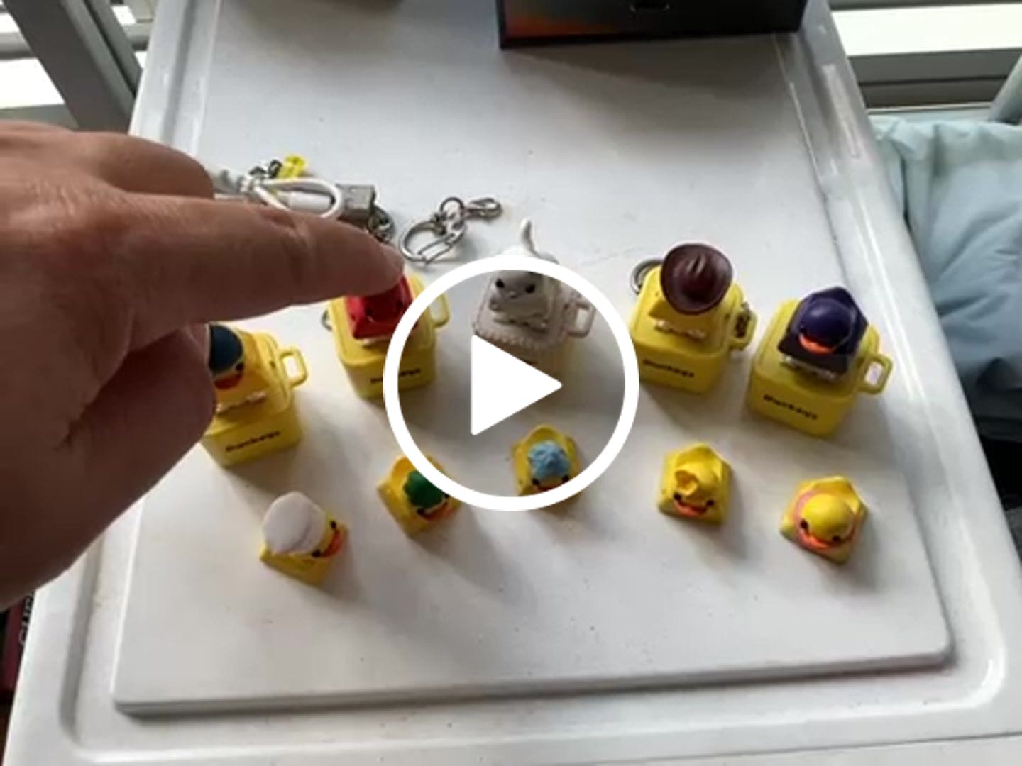 Customer video review of Meowkey - Fidget Toy that Meows!