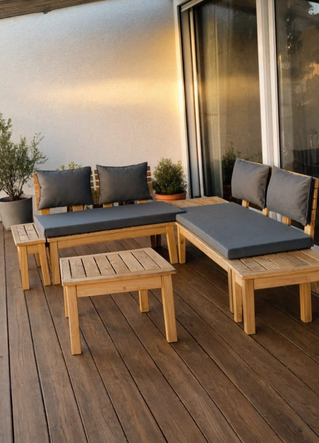 Customer photo review of Solid Acacia Wood 4-Seater Modular Garden Corner Sofa with Cushions | GardenCorner