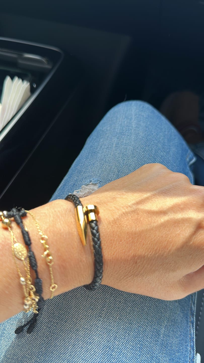 Customer photo review of Black Nail