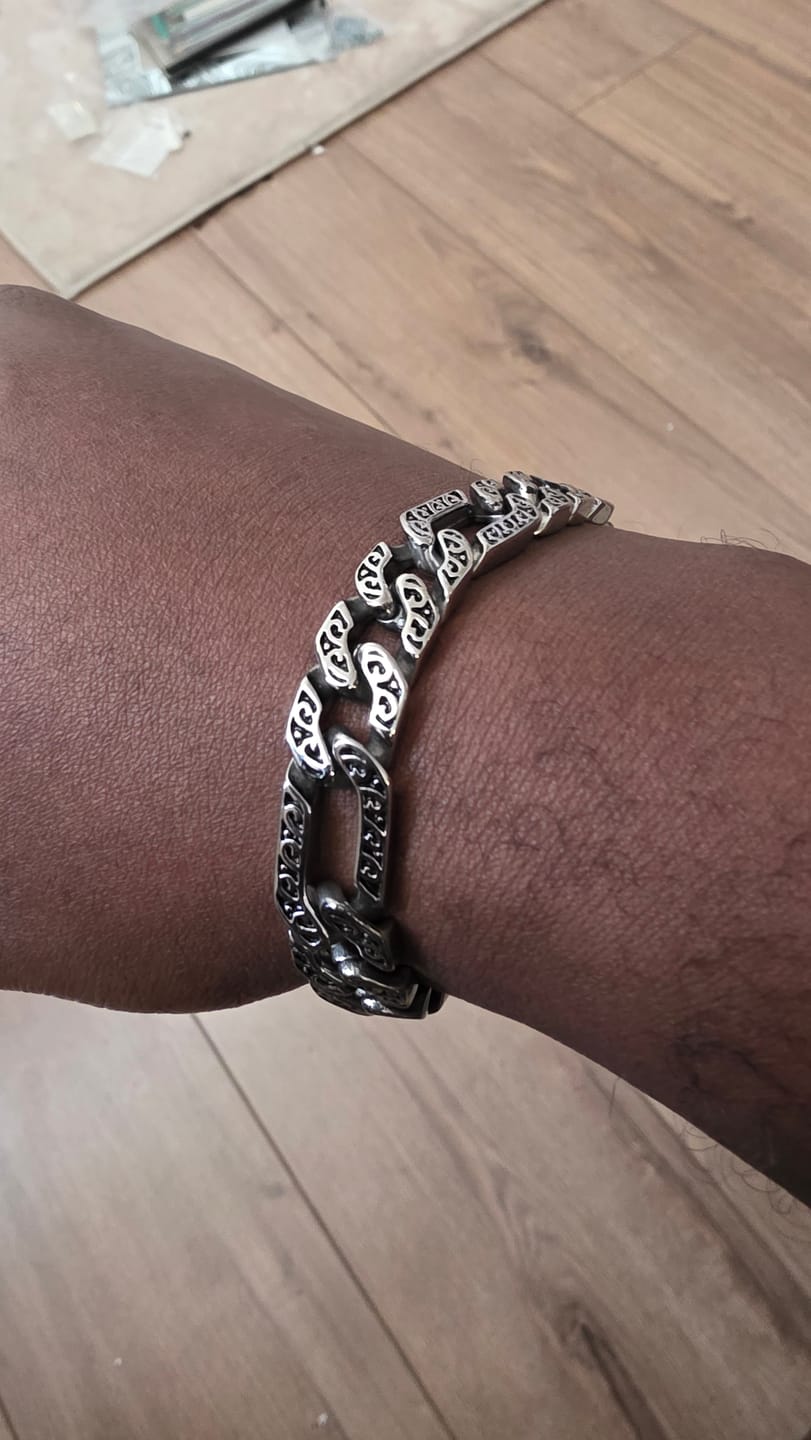 Customer photo review of FORGED BOND.
