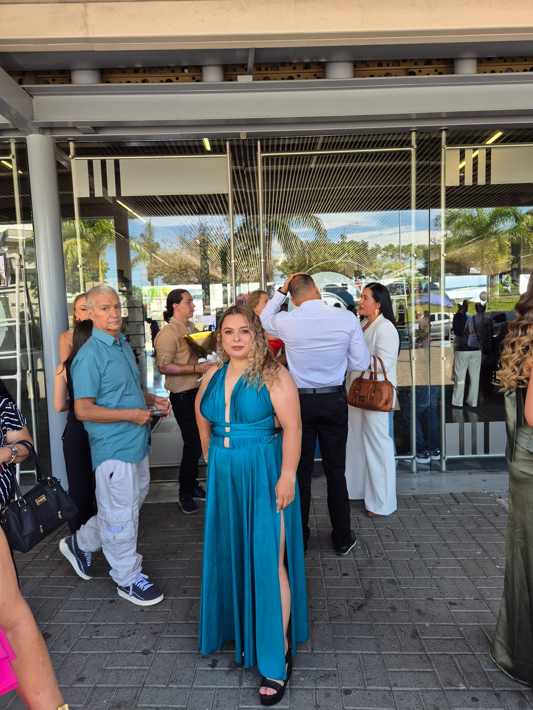 Customer photo review of Vestido Pluton Blue