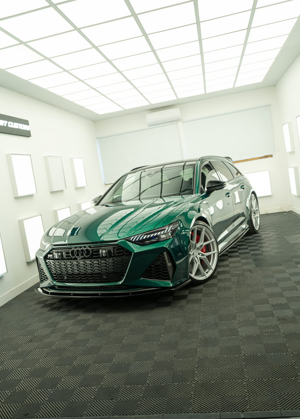 Customer photo review of Gloss Metallic Gemstone Green Vinyl Wrap